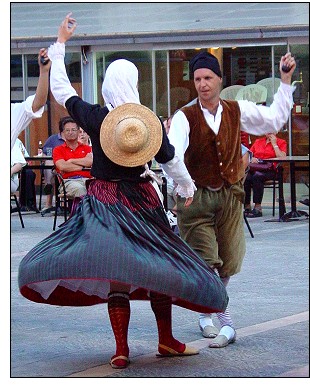 Traditional Menorcan dances by Es Rebost